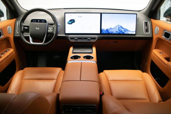 Li Auto (Lixiang) L7 I с пробегом 2023 года, цена 5 998 000 рублей, 29000 км, внедорожник, Автокод Объявления
