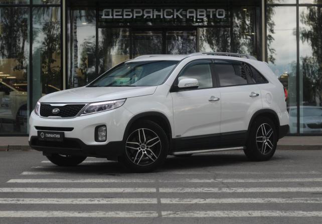 Kia Sorento II Рестайлинг с пробегом 2018 года, цена 2 395 000 рублей, 107842 км, внедорожник, Автокод Объявления