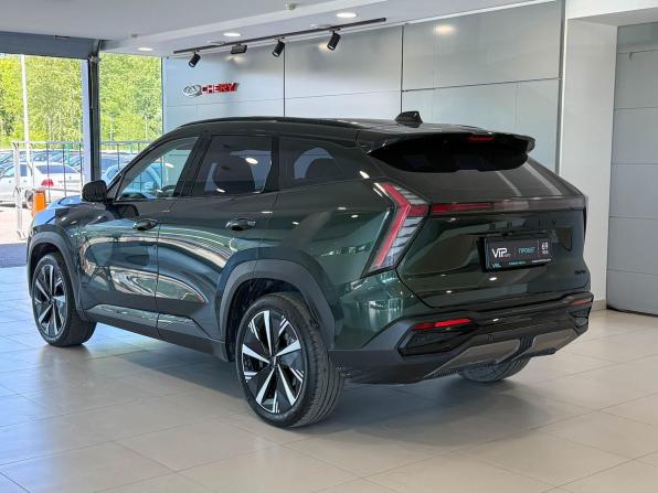 Geely Atlas II с пробегом 2024 года, цена 2 787 000 рублей, 32968 км, внедорожник, Автокод Объявления