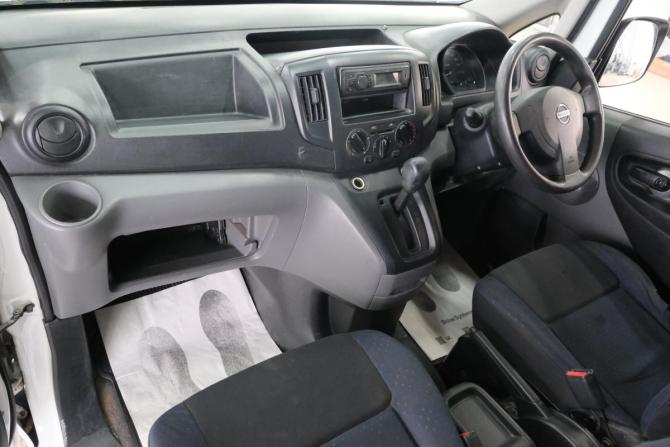 Nissan NV200 с пробегом 2011 года, цена 799 000 рублей, 260000 км, минивэн, Автокод Объявления