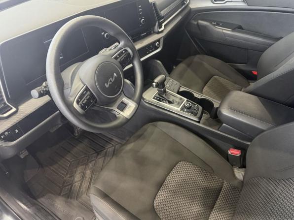 Kia Sportage V с пробегом 2023 года, цена 3 345 000 рублей, 15990 км, внедорожник, Автокод Объявления