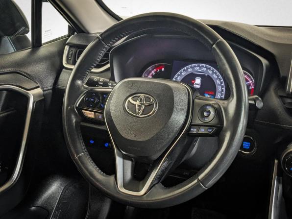 Toyota RAV4 V (XA50) с пробегом 2021 года, цена 2 840 000 рублей, 108000 км, внедорожник, Автокод Объявления