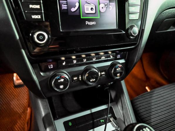 Skoda Octavia III (A7) с пробегом 2014 года, цена 1 265 000 рублей, 178089 км, лифтбек, Автокод Объявления