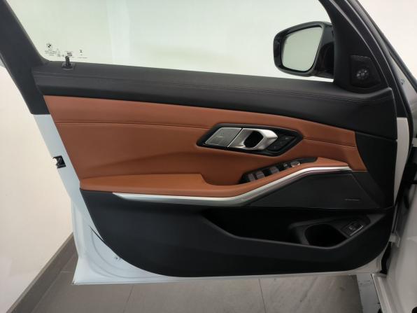 BMW M3 VI (G80) Рестайлинг с пробегом 2025 года, цена 15 600 000 рублей, 3695 км, универсал, Автокод Объявления