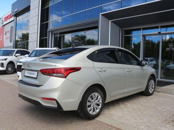 Hyundai Solaris II с пробегом 2018 года, цена 1 290 000 рублей, 94103 км, седан, Автокод Объявления