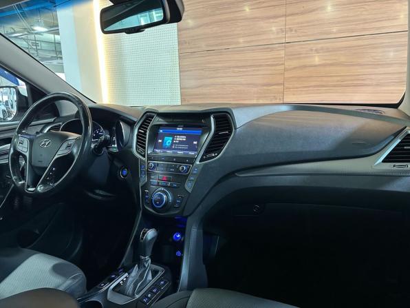 Hyundai Santa Fe III Рестайлинг с пробегом 2017 года, цена 2 335 000 рублей, 159094 км, внедорожник, Автокод Объявления