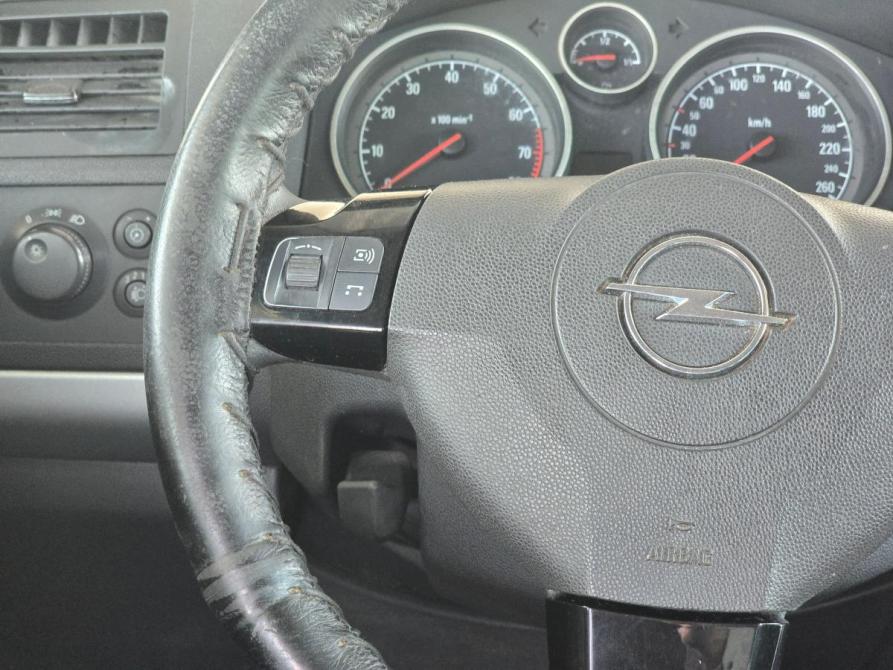 Opel Zafira B Рестайлинг Таганрог  - изображение 19