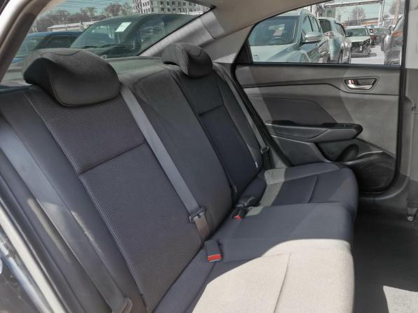 Hyundai Solaris II с пробегом 2017 года, цена 1 169 000 рублей, 209425 км, седан, Автокод Объявления