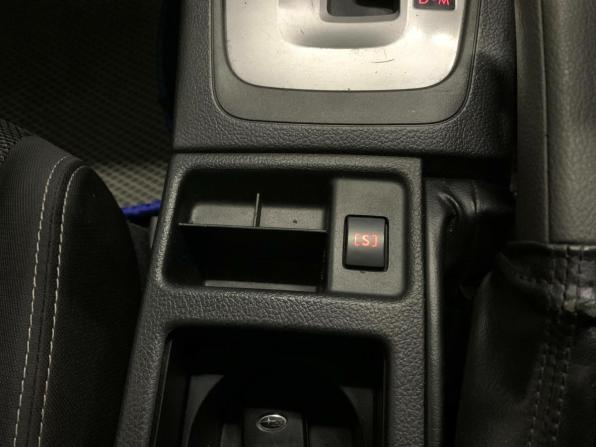 Subaru XV I с пробегом 2013 года, цена 1 030 000 рублей, 216704 км, внедорожник, Автокод Объявления