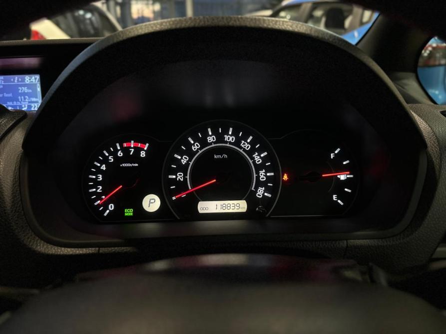 Toyota Noah III (R80) Санкт-Петербург  - изображение 18