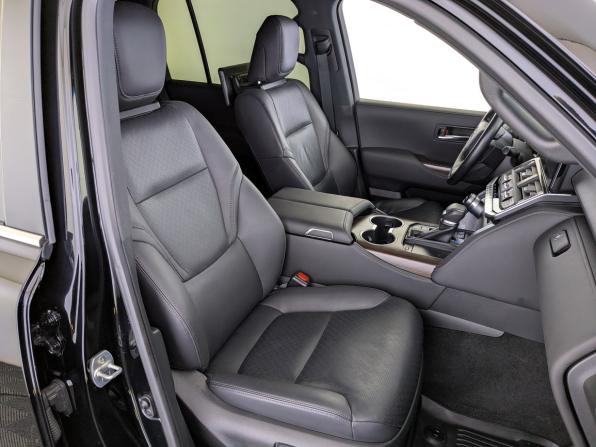Toyota Land Cruiser 300 Series с пробегом 2022 года, цена 9 990 000 рублей, 57894 км, внедорожник, Автокод Объявления