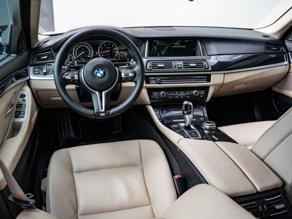 BMW 5 серии VI (F10/F11/F07) с пробегом 2012 года, цена 1 920 000 рублей, 215059 км, седан, Автокод Объявления