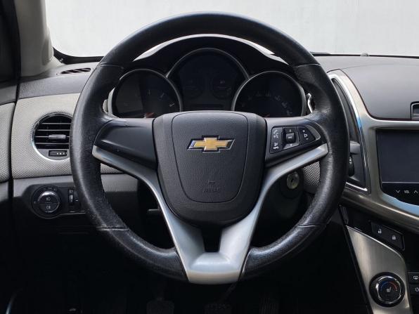 Chevrolet Cruze I Рестайлинг с пробегом 2015 года, цена 850 000 рублей, 139176 км, седан, Автокод Объявления