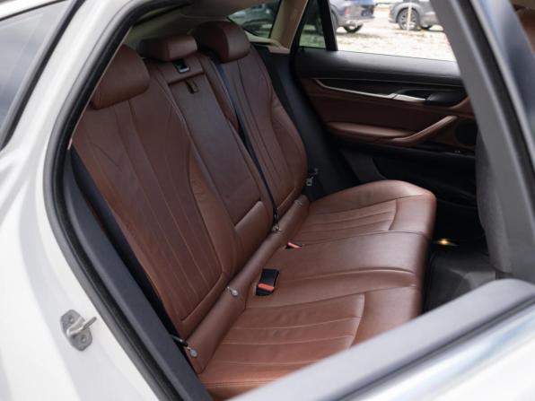 BMW X6 II (F16) с пробегом 2015 года, цена 3 239 000 рублей, 212694 км, внедорожник, Автокод Объявления
