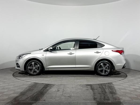 Hyundai Solaris II с пробегом 2018 года, цена 1 270 000 рублей, 80248 км, седан, Автокод Объявления