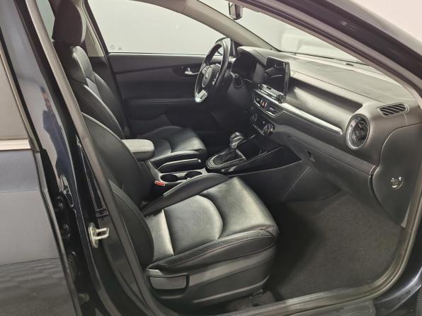 Kia Cerato IV с пробегом 2018 года, цена 1 649 000 рублей, 139421 км, седан, Автокод Объявления