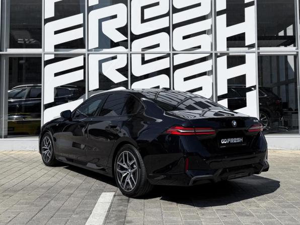 BMW 5 серии VIII (G60/G61/G68) с пробегом 2024 года, цена 6 750 000 рублей, 36370 км, седан, Автокод Объявления