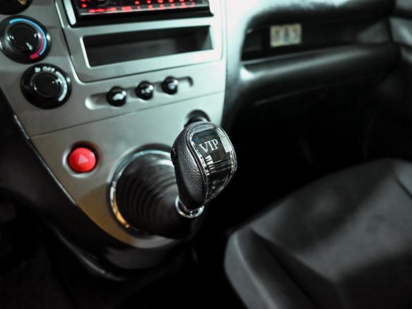 Honda Civic VII Рестайлинг с пробегом 2003 года, цена 400 000 рублей, 289588 км, хэтчбек, Автокод Объявления