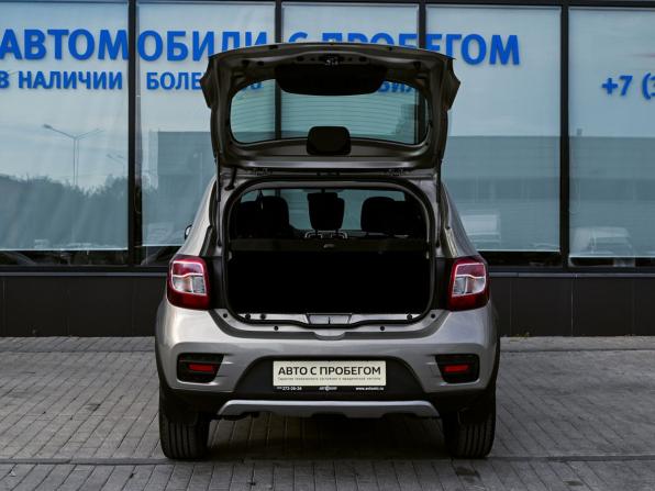 Renault Sandero II с пробегом 2017 года, цена 1 109 000 рублей, 37983 км, хэтчбек, Автокод Объявления