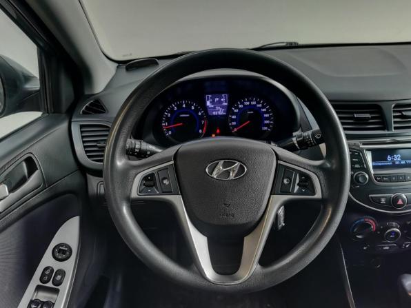 Hyundai Solaris I Рестайлинг с пробегом 2016 года, цена 720 000 рублей, 193762 км, седан, Автокод Объявления