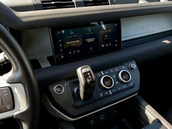 Land Rover Defender II с пробегом 2021 года, цена 5 799 000 рублей, 29427 км, внедорожник, Автокод Объявления