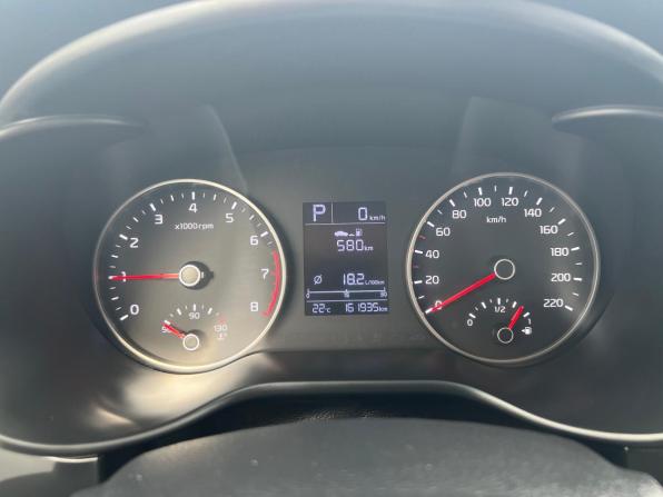 Kia Rio IV с пробегом 2018 года, цена 1 317 100 рублей, 161918 км, хэтчбек, Автокод Объявления