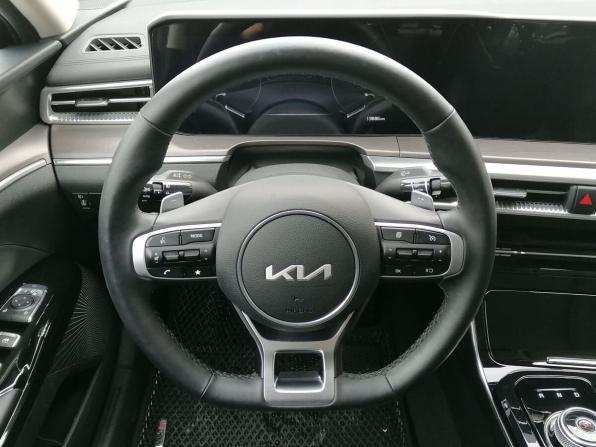 Kia K5 III с пробегом 2024 года, цена 3 570 000 рублей, 19885 км, седан, Автокод Объявления