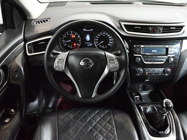 Nissan Qashqai II с пробегом 2016 года, цена 1 590 000 рублей, 159115 км, внедорожник, Автокод Объявления