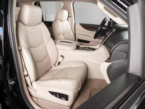 Cadillac Escalade IV с пробегом 2018 года, цена 6 340 000 рублей, 83870 км, внедорожник, Автокод Объявления