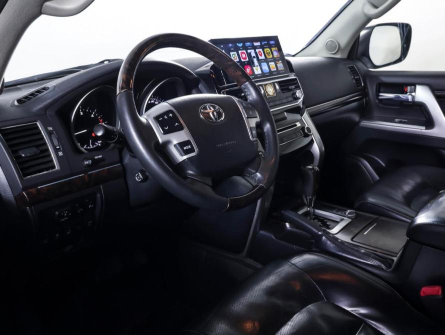 Toyota Land Cruiser 200 Series Рестайлинг 1 Москва  - изображение 17