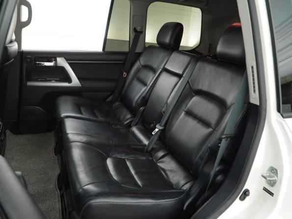 Toyota Land Cruiser 200 Series Рестайлинг 1 с пробегом 2014 года, цена 4 945 055 рублей, 99525 км, внедорожник, Автокод Объявления