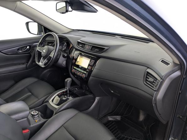 Nissan X-Trail III Рестайлинг с пробегом 2018 года, цена 2 300 000 рублей, 61500 км, внедорожник, Автокод Объявления