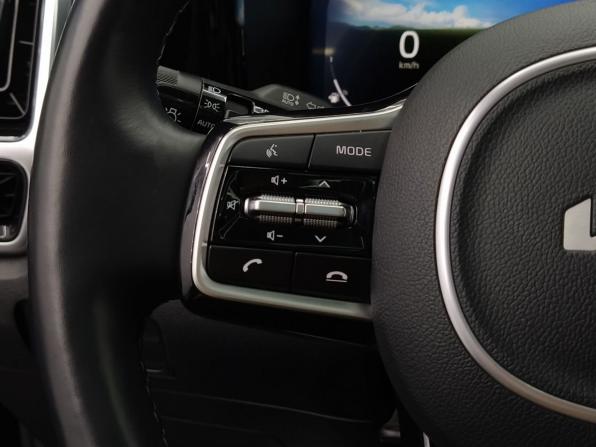 Kia Sorento IV с пробегом 2022 года, цена 3 699 000 рублей, 92500 км, внедорожник, Автокод Объявления