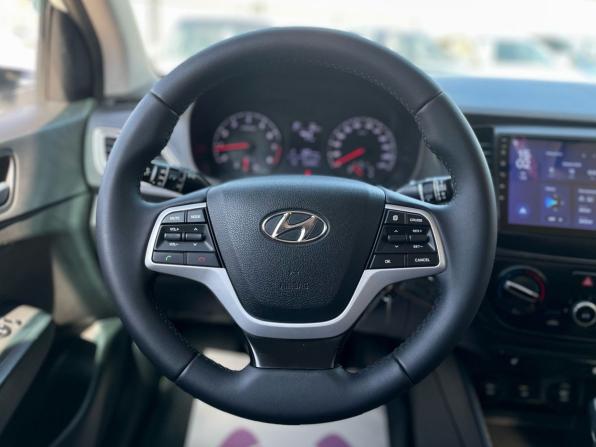 Hyundai Solaris II Рестайлинг с пробегом 2020 года, цена 1 170 000 рублей, 163200 км, седан, Автокод Объявления