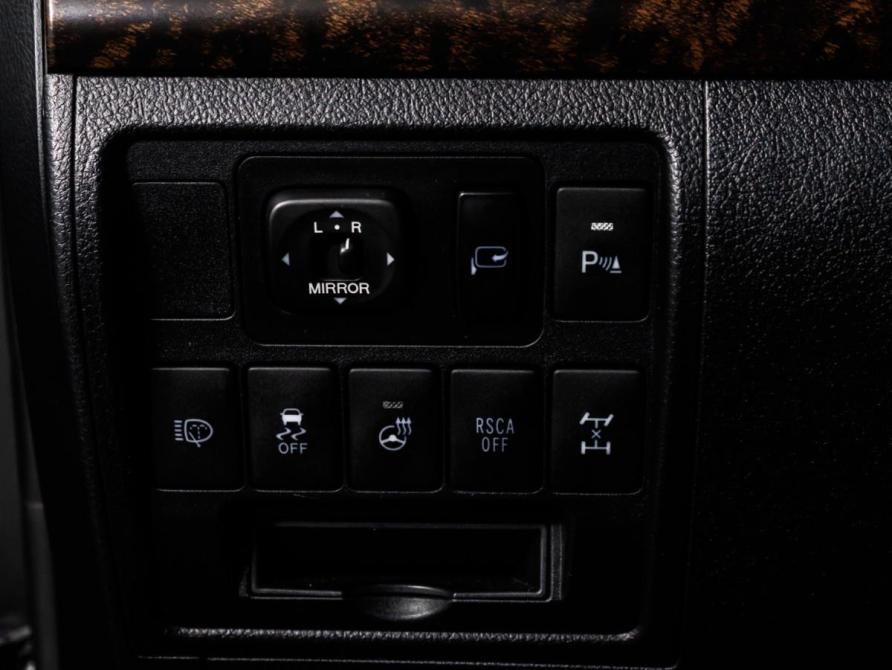 Toyota Land Cruiser 200 Series Рестайлинг 1 Москва  - изображение 18