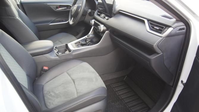Toyota RAV4 V (XA50) с пробегом 2024 года, цена 4 199 900 рублей, 98 км, внедорожник, Автокод Объявления