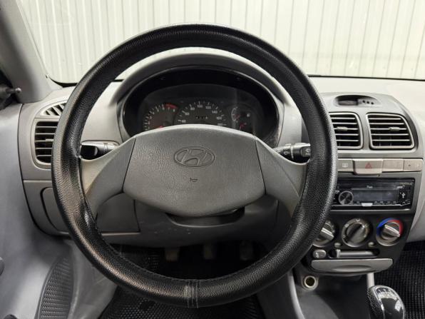 Hyundai Accent II Рестайлинг с пробегом 2003 года, цена 321 000 рублей, 249000 км, седан, Автокод Объявления