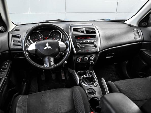 Mitsubishi ASX I с пробегом 2010 года, цена 789 000 рублей, 331482 км, внедорожник, Автокод Объявления