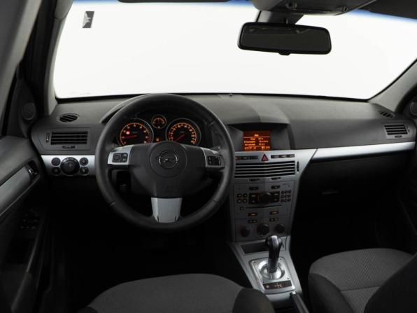 Opel Astra H Рестайлинг с пробегом 2013 года, цена 800 050 рублей, 124612 км, седан, Автокод Объявления