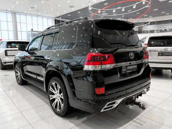Toyota Land Cruiser 200 Series Рестайлинг 2 с пробегом 2016 года, цена 6 080 000 рублей, 221730 км, внедорожник, Автокод Объявления