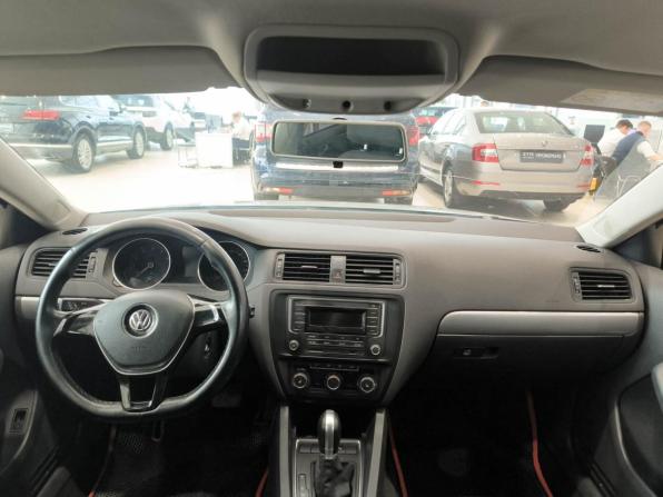 Volkswagen Jetta VI Рестайлинг с пробегом 2016 года, цена 1 070 000 рублей, 193000 км, седан, Автокод Объявления