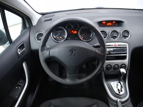 Peugeot 308 I Рестайлинг с пробегом 2011 года, цена 530 000 рублей, 156852 км, хэтчбек, Автокод Объявления