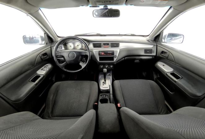 Mitsubishi Lancer IX Рестайлинг с пробегом 2005 года, цена 470 000 рублей, 281500 км, седан, Автокод Объявления