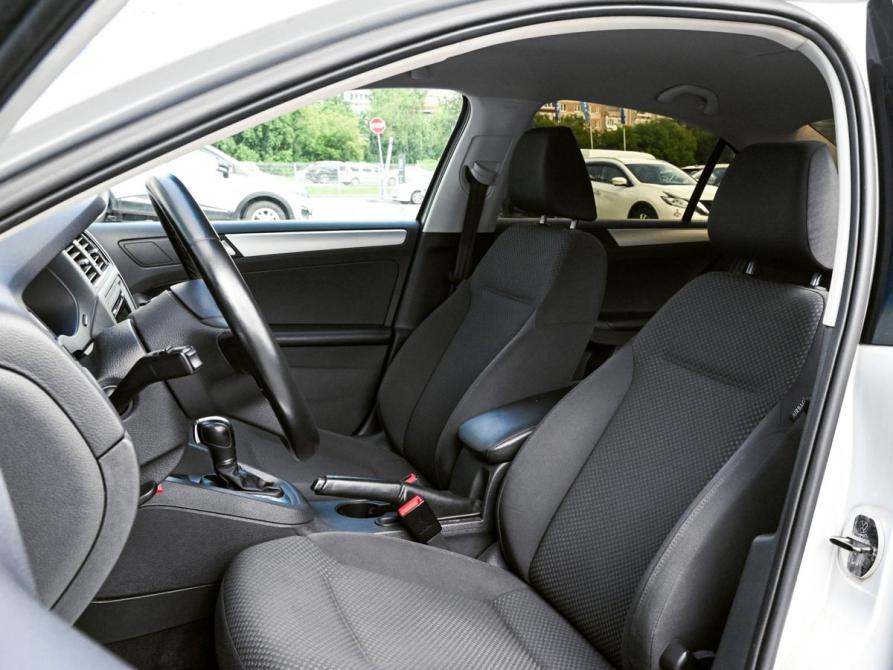 Volkswagen Jetta VI Екатеринбург  - изображение 15