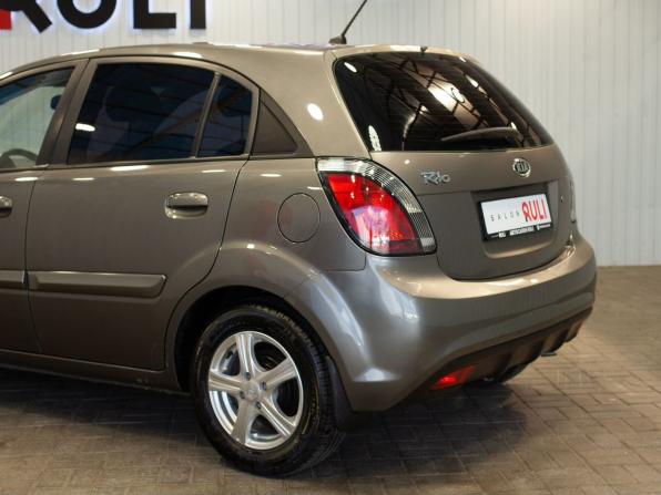 Kia Rio II Рестайлинг с пробегом 2010 года, цена 720 000 рублей, 147811 км, хэтчбек, Автокод Объявления