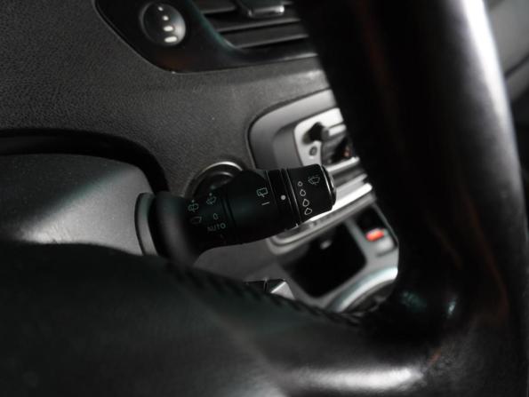 Renault Scenic III Рестайлинг 2 с пробегом 2016 года, цена 1 019 000 рублей, 236919 км, компактвэн, Автокод Объявления