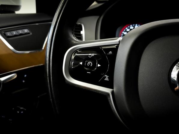 Volvo XC90 II Рестайлинг 1 с пробегом 2021 года, цена 4 995 000 рублей, 96968 км, внедорожник, Автокод Объявления