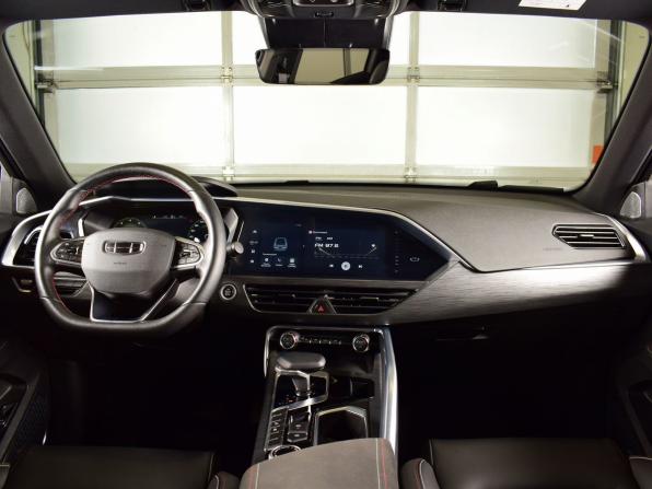 Geely Tugella I Рестайлинг с пробегом 2024 года, цена 2 949 999 рублей, 48621 км, внедорожник, Автокод Объявления