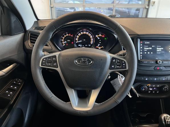 Lada (ВАЗ) Vesta I с пробегом 2021 года, цена 1 340 000 рублей, 60950 км, универсал, Автокод Объявления