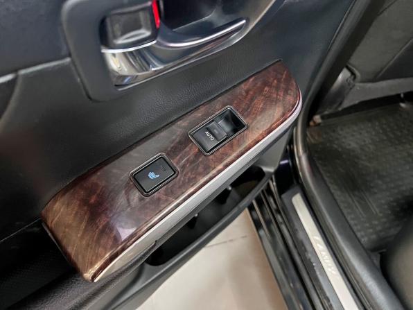 Toyota Camry VII (XV50) Рестайлинг с пробегом 2016 года, цена 1 540 000 рублей, 616842 км, седан, Автокод Объявления